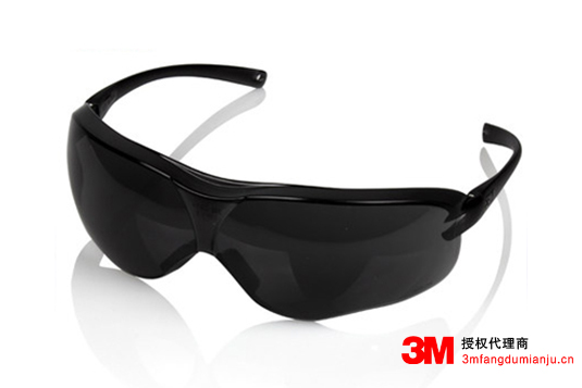 3M10435中國(guó)款流線(xiàn)型防護(hù)眼鏡